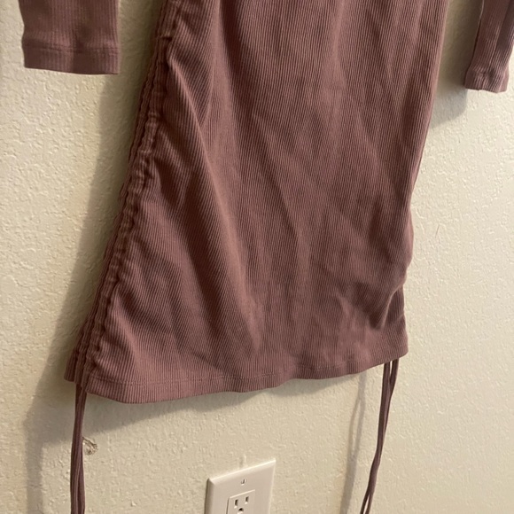 🍇NWT Adika Ribbed Cinched Sides Bodycon Dress🍇 - Picture 7 of 9